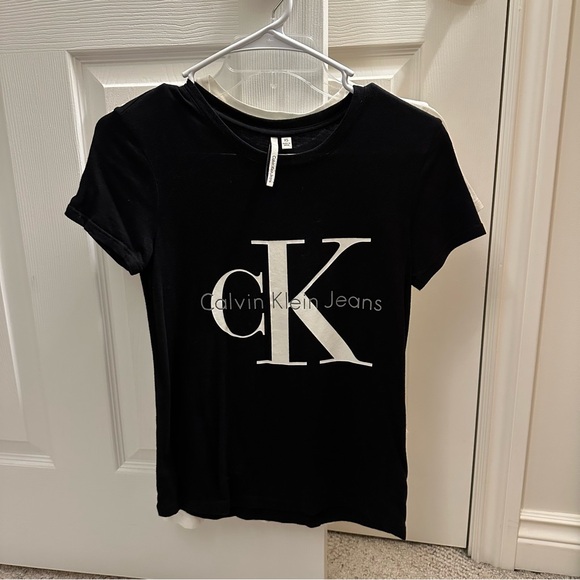 Set of 2 - Calvin Klein Jeans Logo Tees - Picture 4 of 5